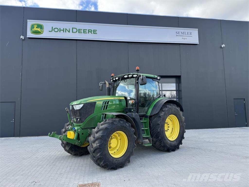 John Deere 6210R 트랙터