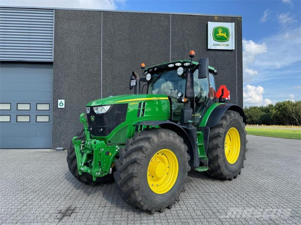 John Deere 6250R 트랙터