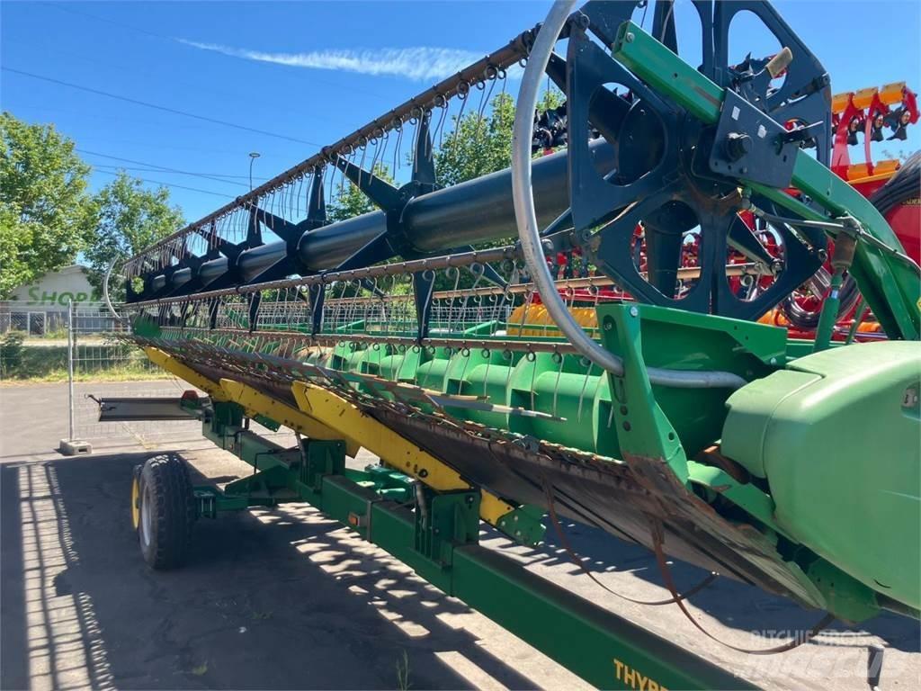John Deere 630R 콤바인 헤드
