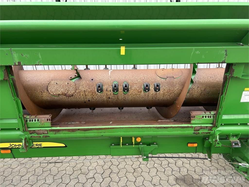 John Deere 635R 콤바인 헤드