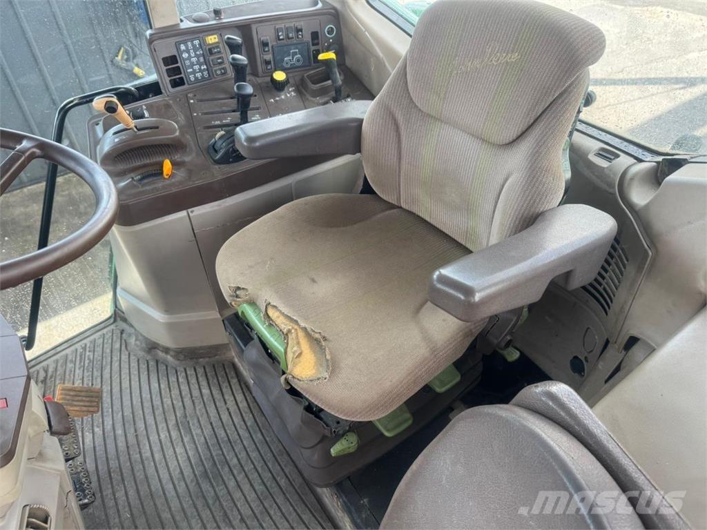 John Deere 6820 트랙터