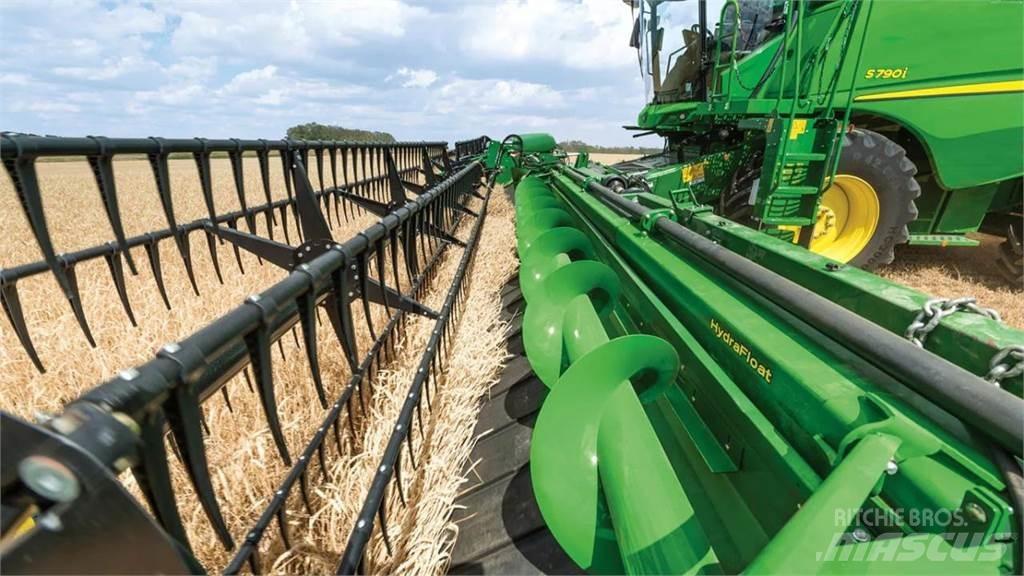 John Deere 735D 콤바인 헤드
