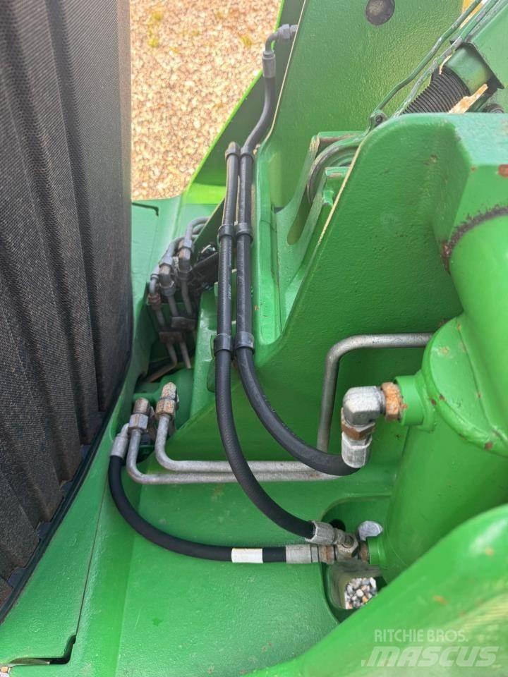 John Deere 8310R 트랙터