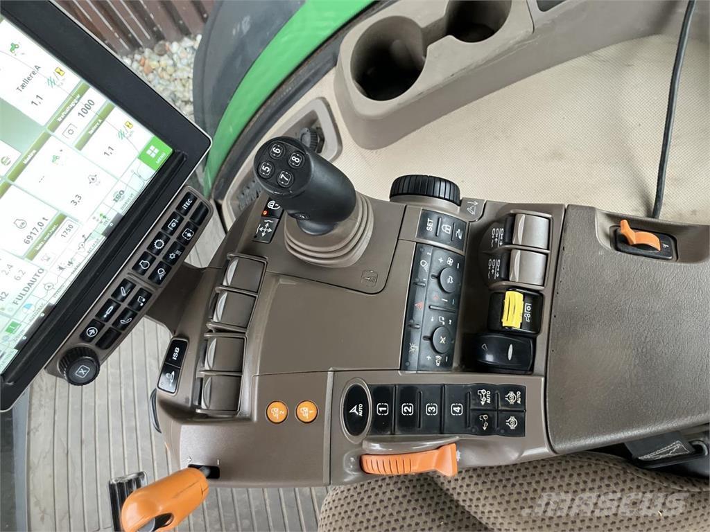 John Deere 8320R 트랙터