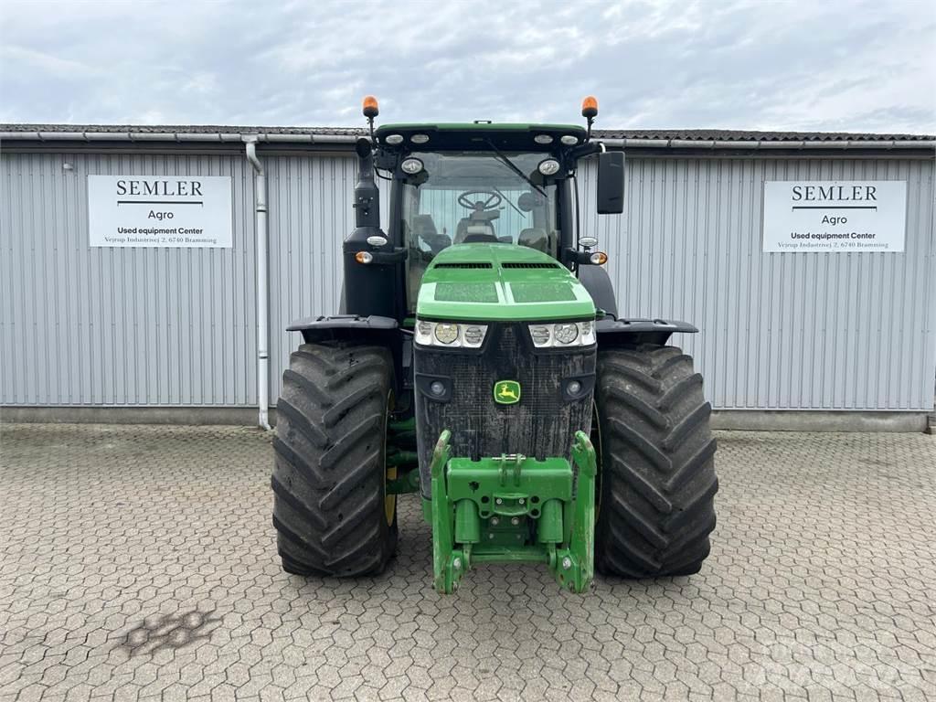 John Deere 8345R 트랙터