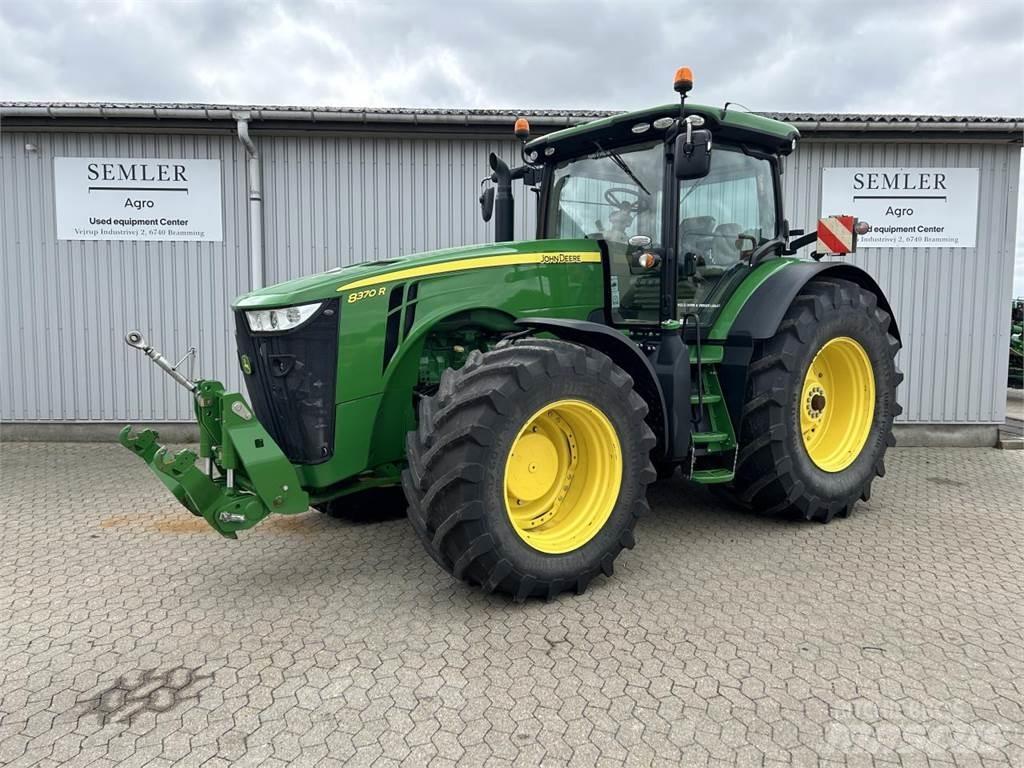 John Deere 8370R 트랙터