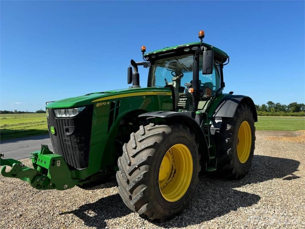 John Deere 8370R 트랙터