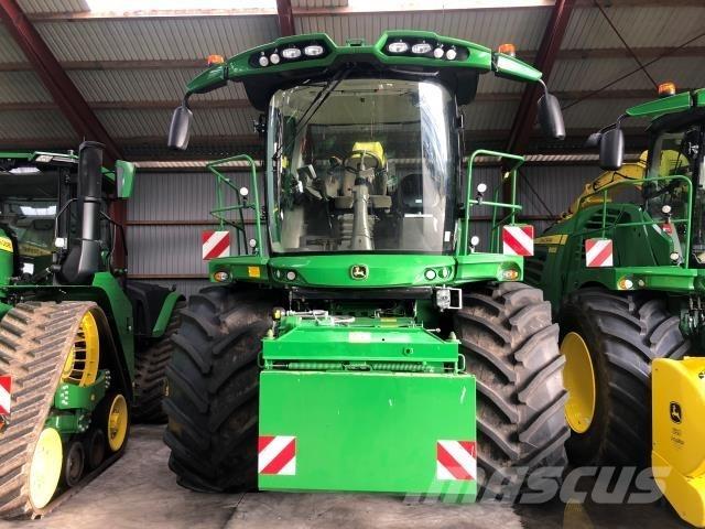 John Deere 8500 목초 수확기