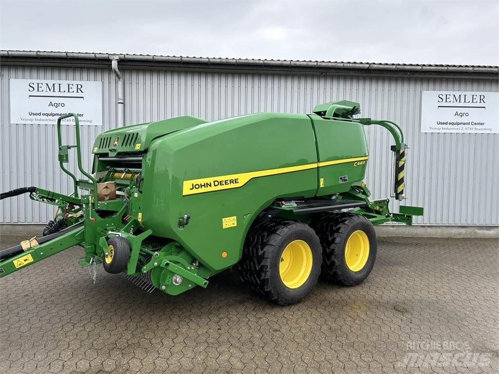 John Deere C441R 원형 곤포기