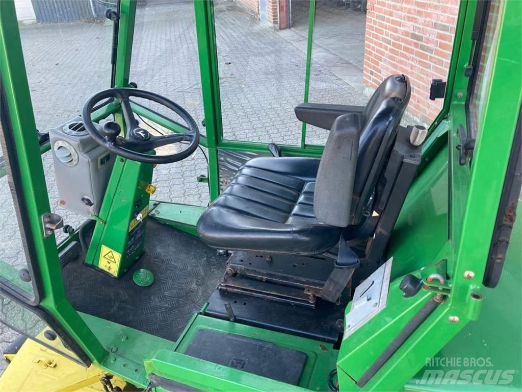 John Deere F935 소형 트랙터