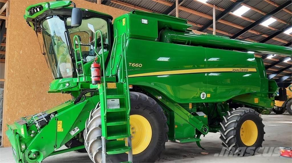 John Deere T660 콤바인 수확기