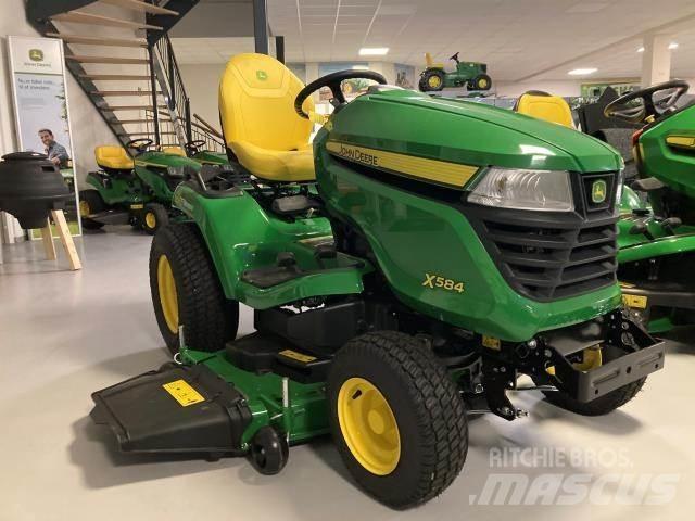 John Deere X584 소형 트랙터