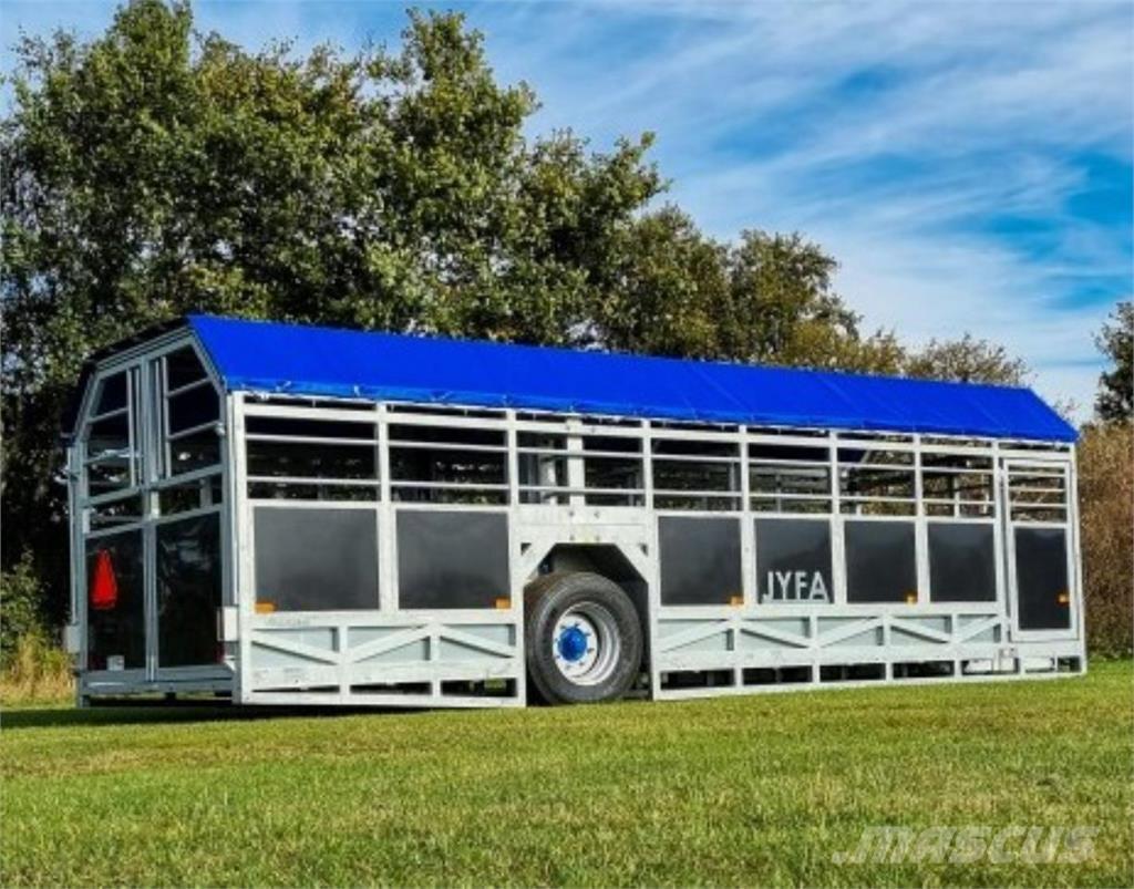 Jyfa BTR700 가축 운반용 트레일러