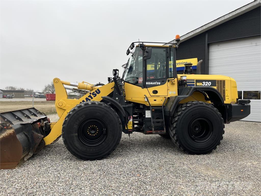 Komatsu W320  휠로우더
