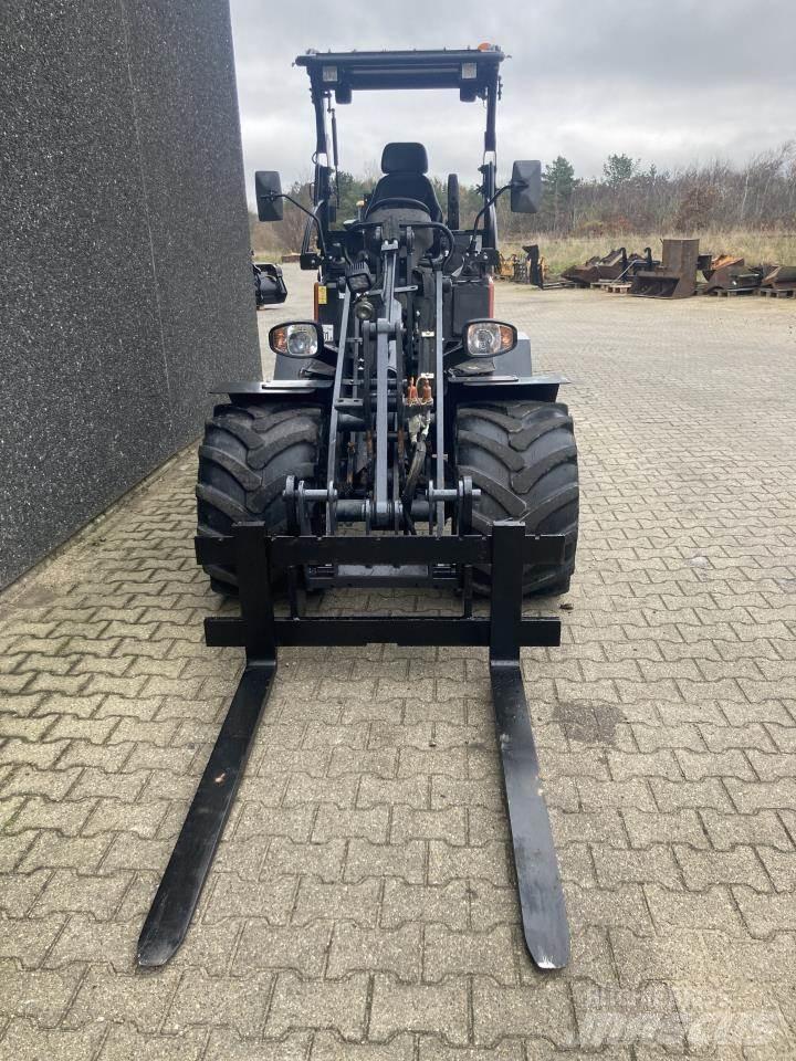 Kubota RT280 미니 로더
