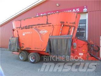Kuhn 27 M3 로딩웨건