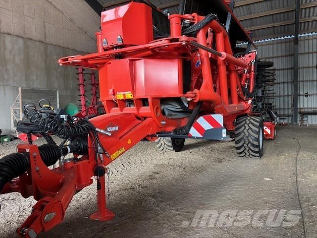 Kuhn FC 13460 RA 수확기
