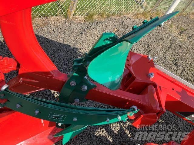 Kverneland 150 S 가역 플로우(쟁기)