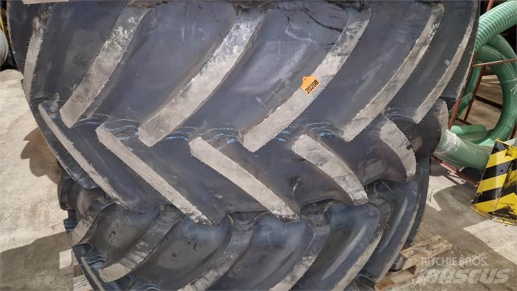 Mitas 710/70R42 타이어, 휠 및 림