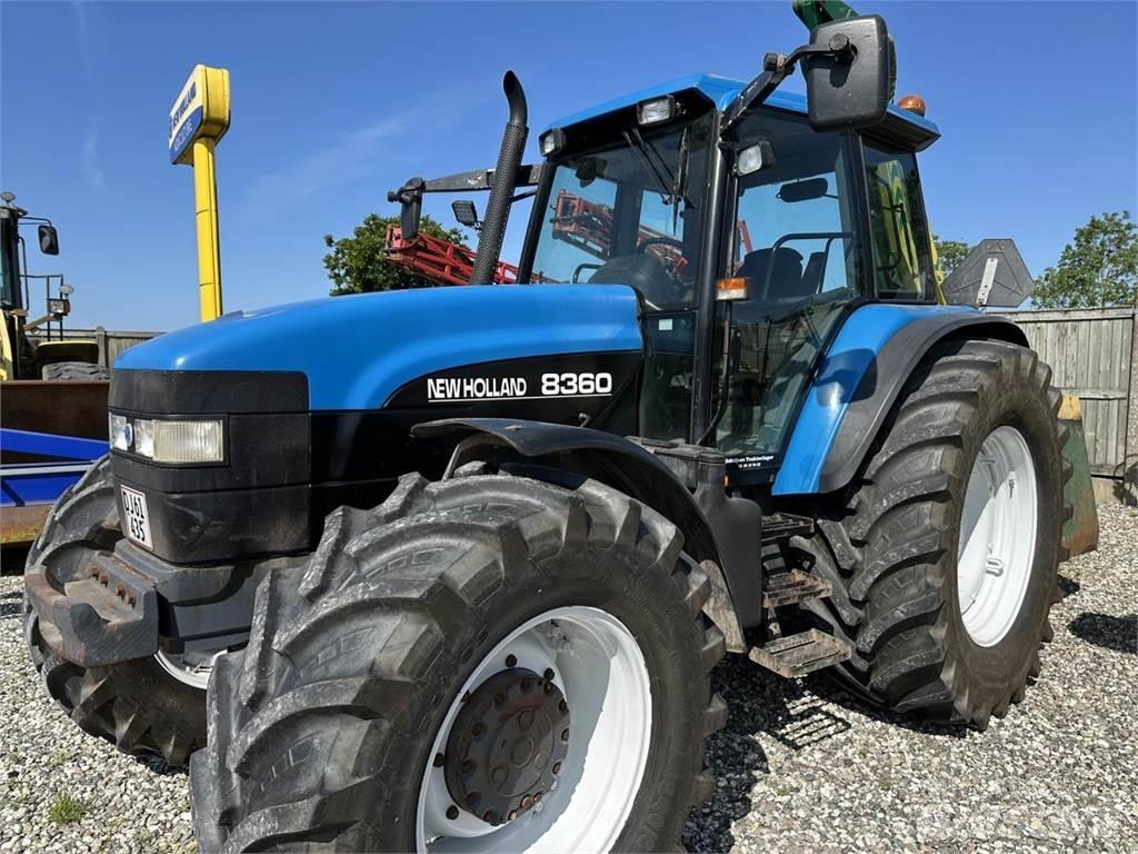 New Holland 8360 트랙터