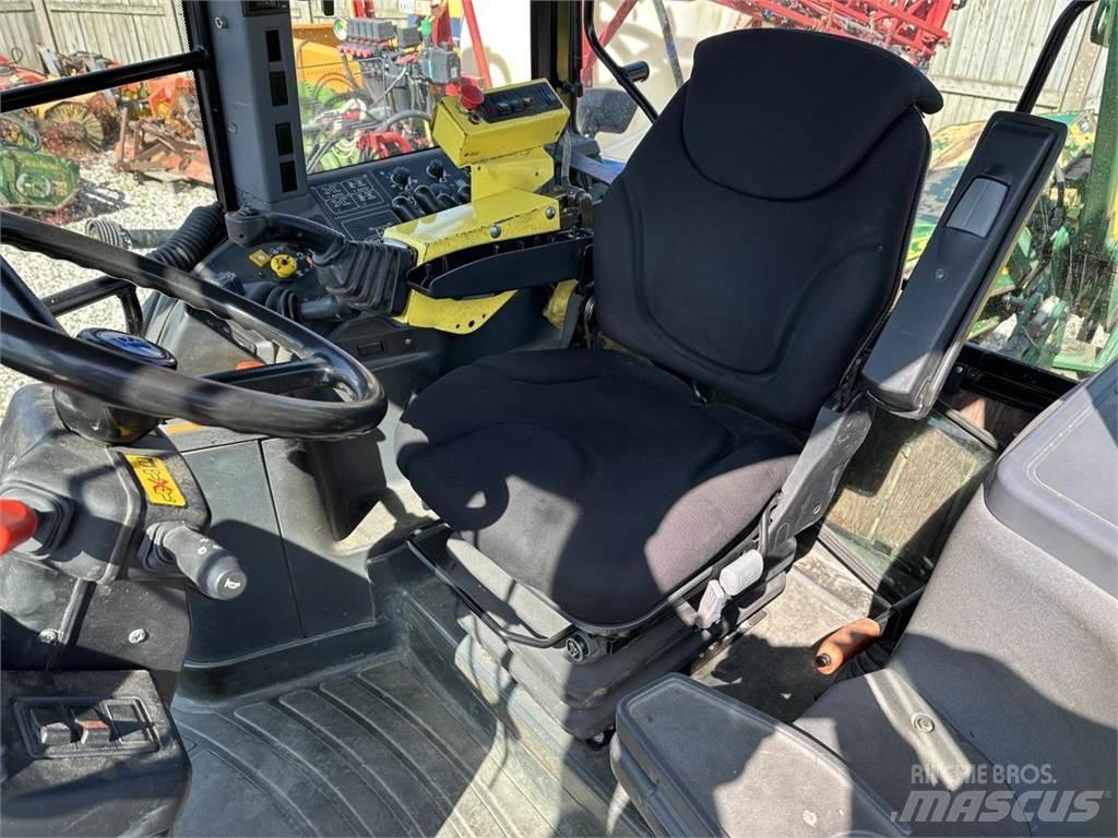 New Holland 8360 트랙터