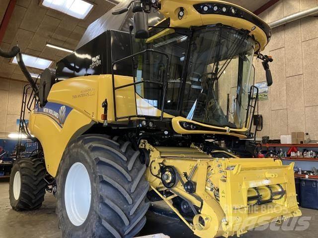New Holland CR9.80 콤바인 수확기