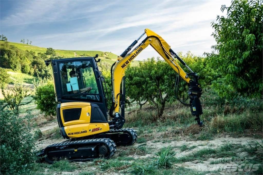 New Holland E25D 소형 굴삭기 7톤 미만