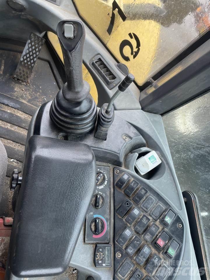 New Holland W190B  휠로우더