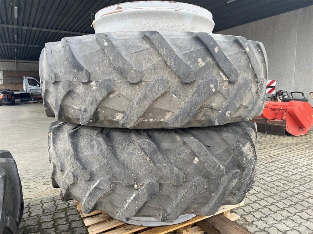 Schaad 20.8R38 타이어, 휠 및 림