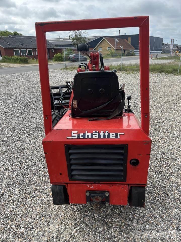 Schäffer 217 미니 로더