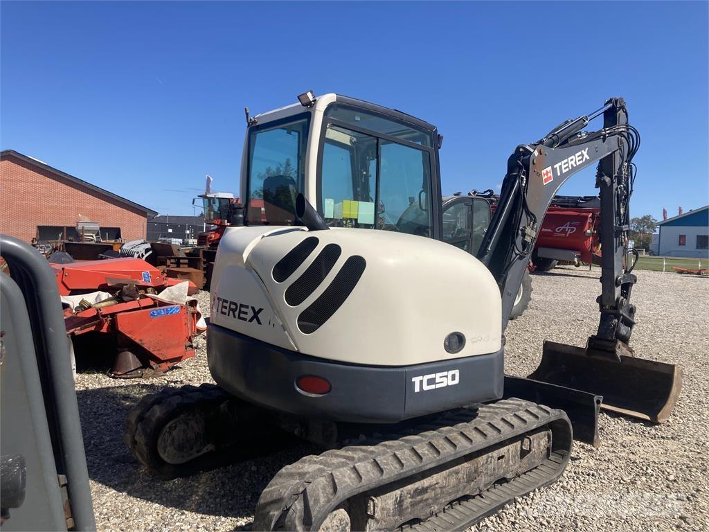 Terex TC50 소형 굴삭기 7톤 미만