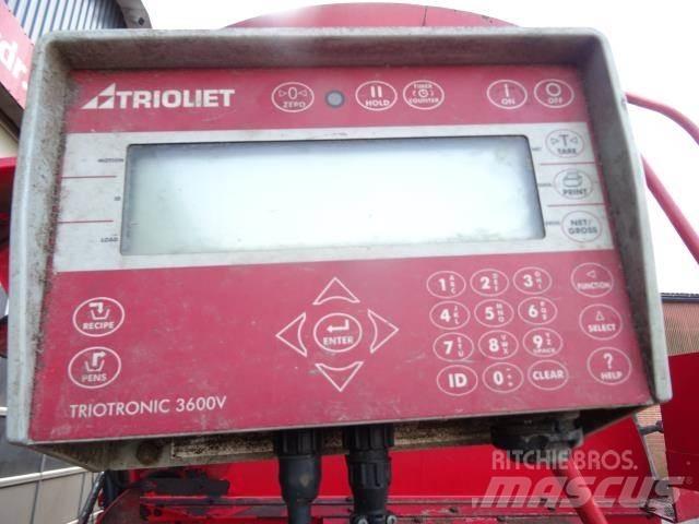 Trioliet 3000-3 로딩웨건