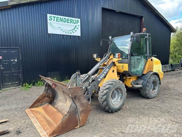 Volvo L25 B 미니 로더