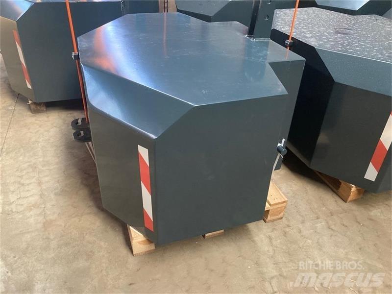  - - -  1800 KG 전면하중