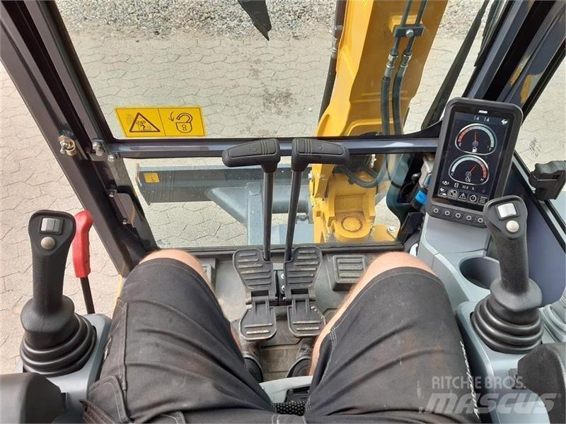 XCMG xe27e 소형 굴삭기 7톤 미만
