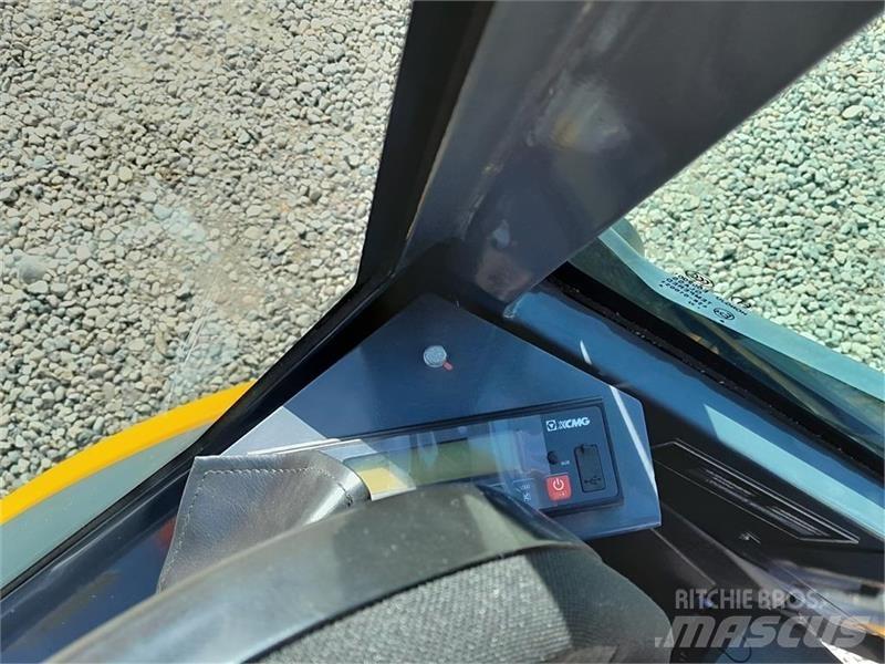 XCMG Xe27e 소형 굴삭기 7톤 미만