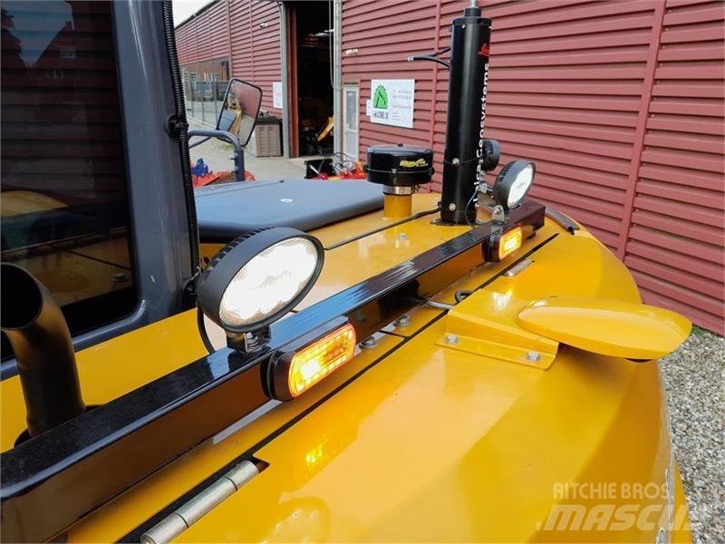 XCMG XE80E 대형 굴삭기 29톤 이상