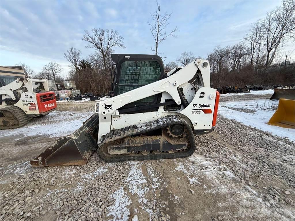 Bobcat T650 미니 로더