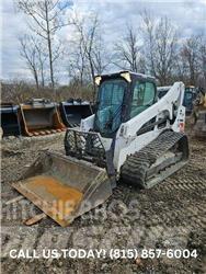 Bobcat T740 미니 로더