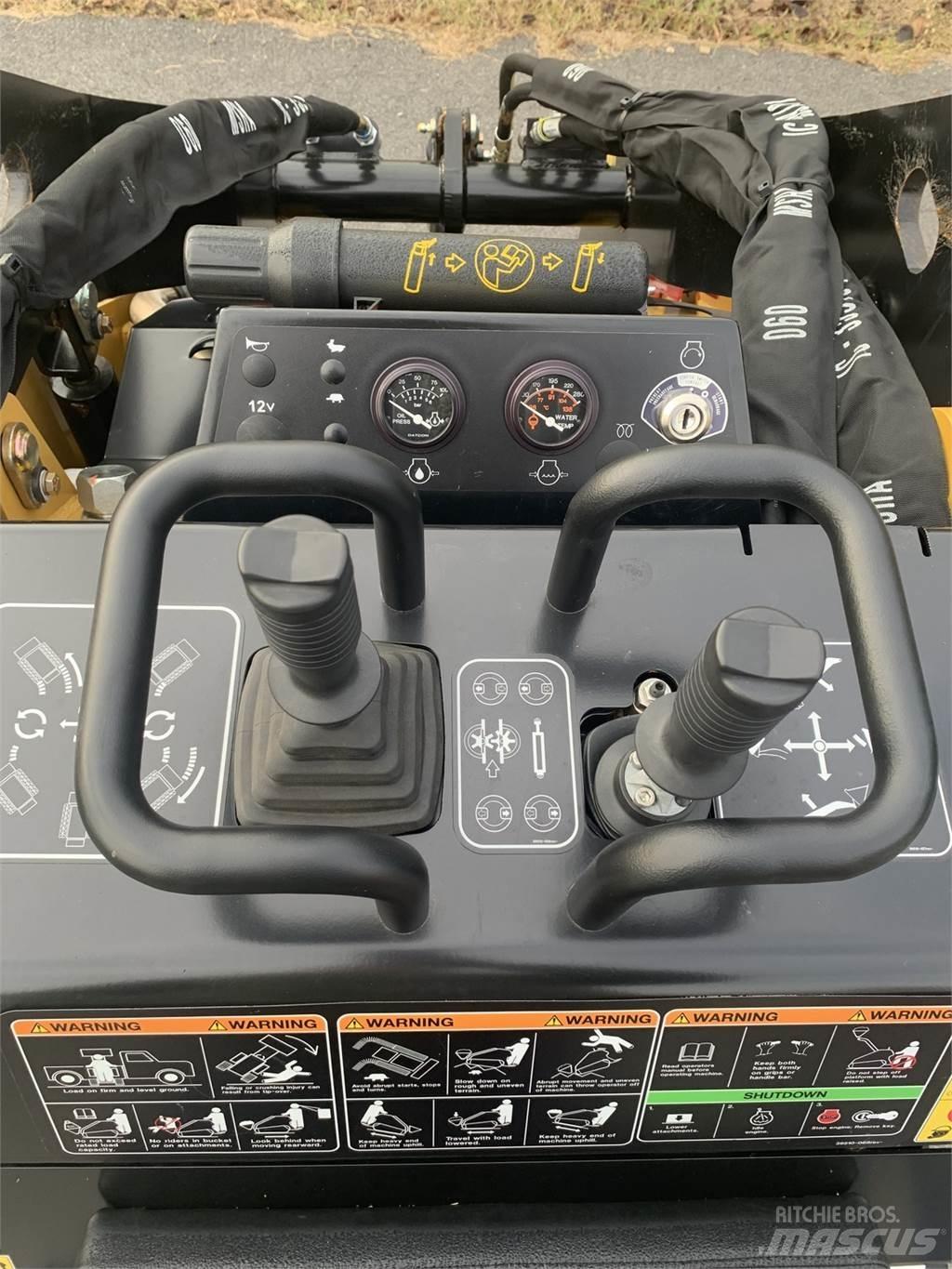 Boxer 700HDX 미니 로더