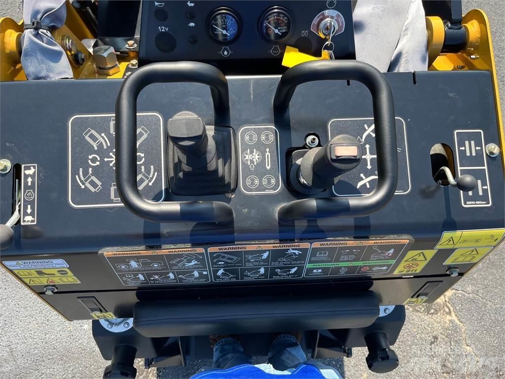 Boxer 700HDX 미니 로더