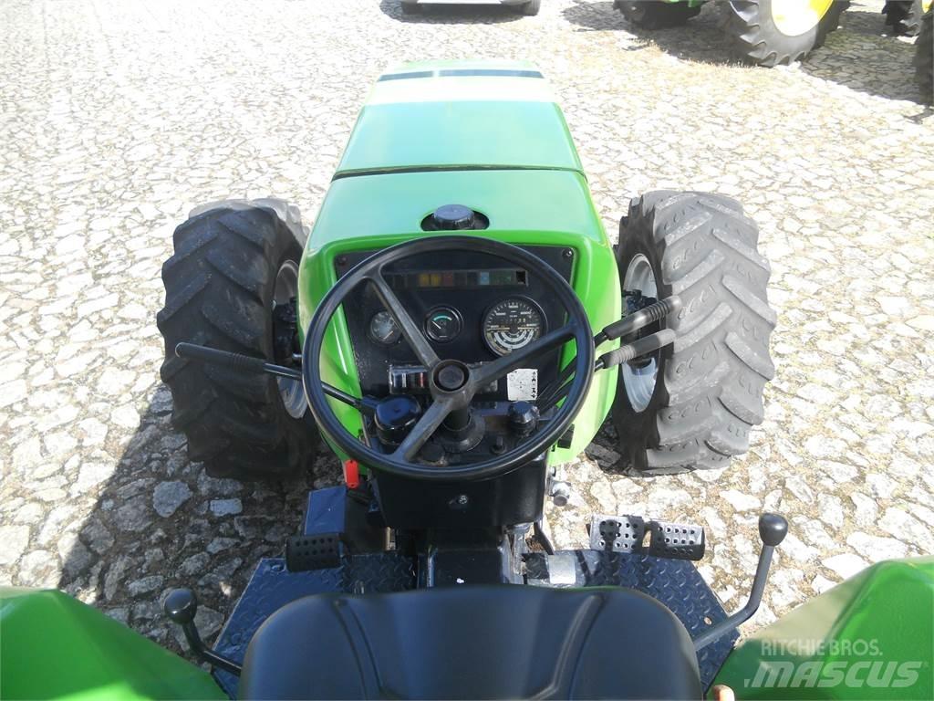 Deutz DX3700 트랙터