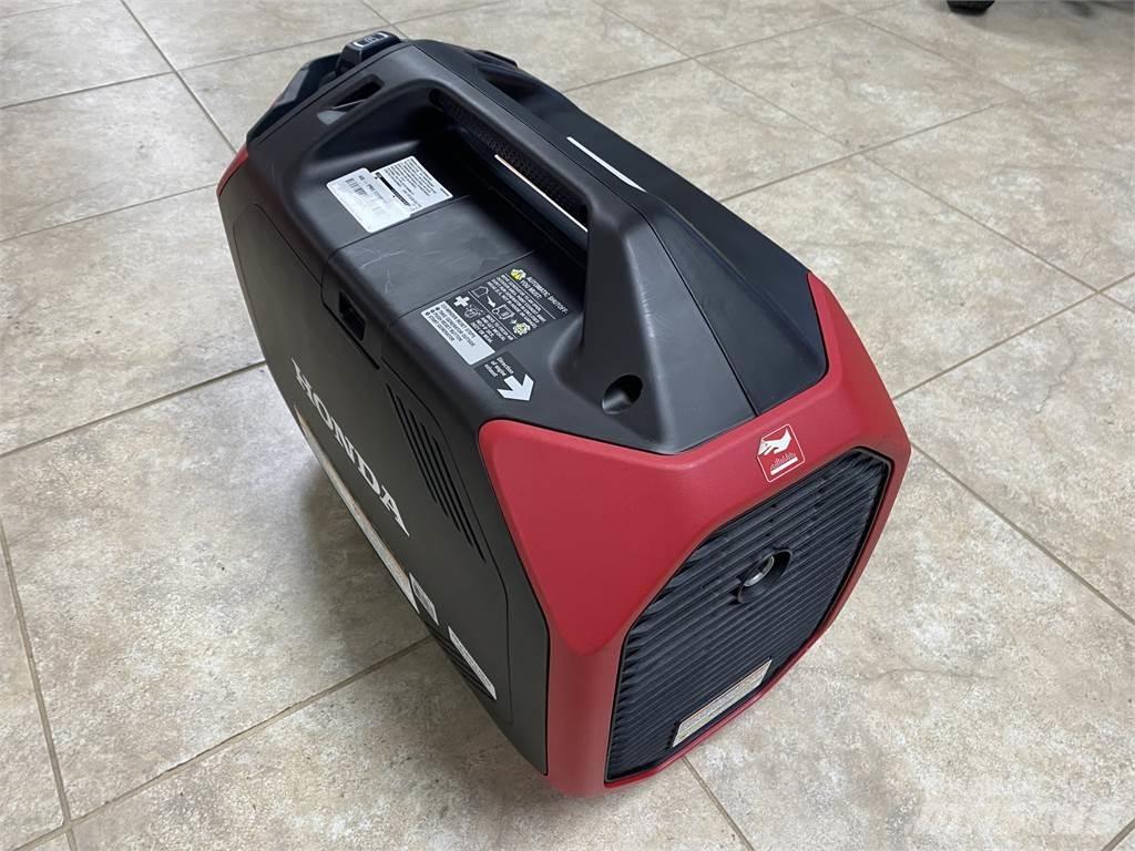 Honda EU3200I 조명타워