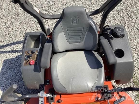 Husqvarna M-ZT 회전식 잔디깎기
