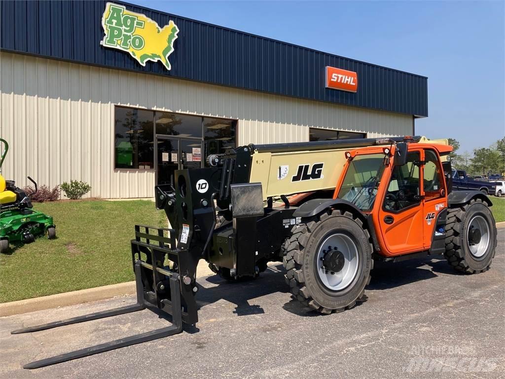 JLG 1055 텔러 핸들러