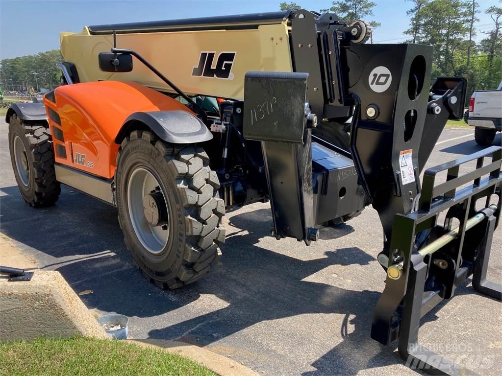 JLG 1055 텔러 핸들러