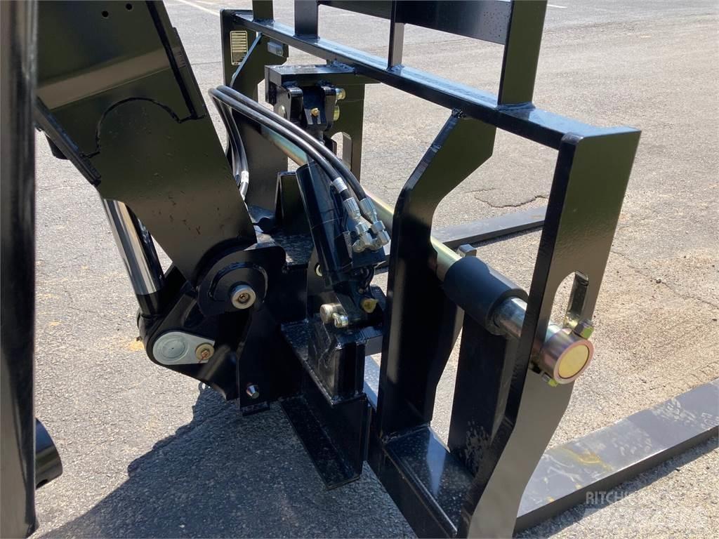 JLG 1055 텔러 핸들러