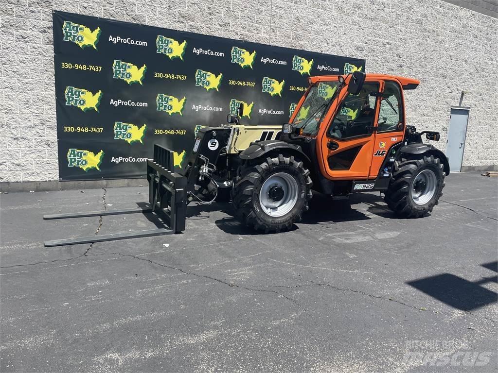 JLG 925 텔러 핸들러