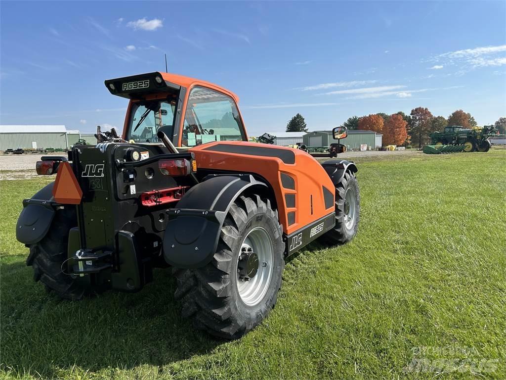 JLG AG925 텔러 핸들러