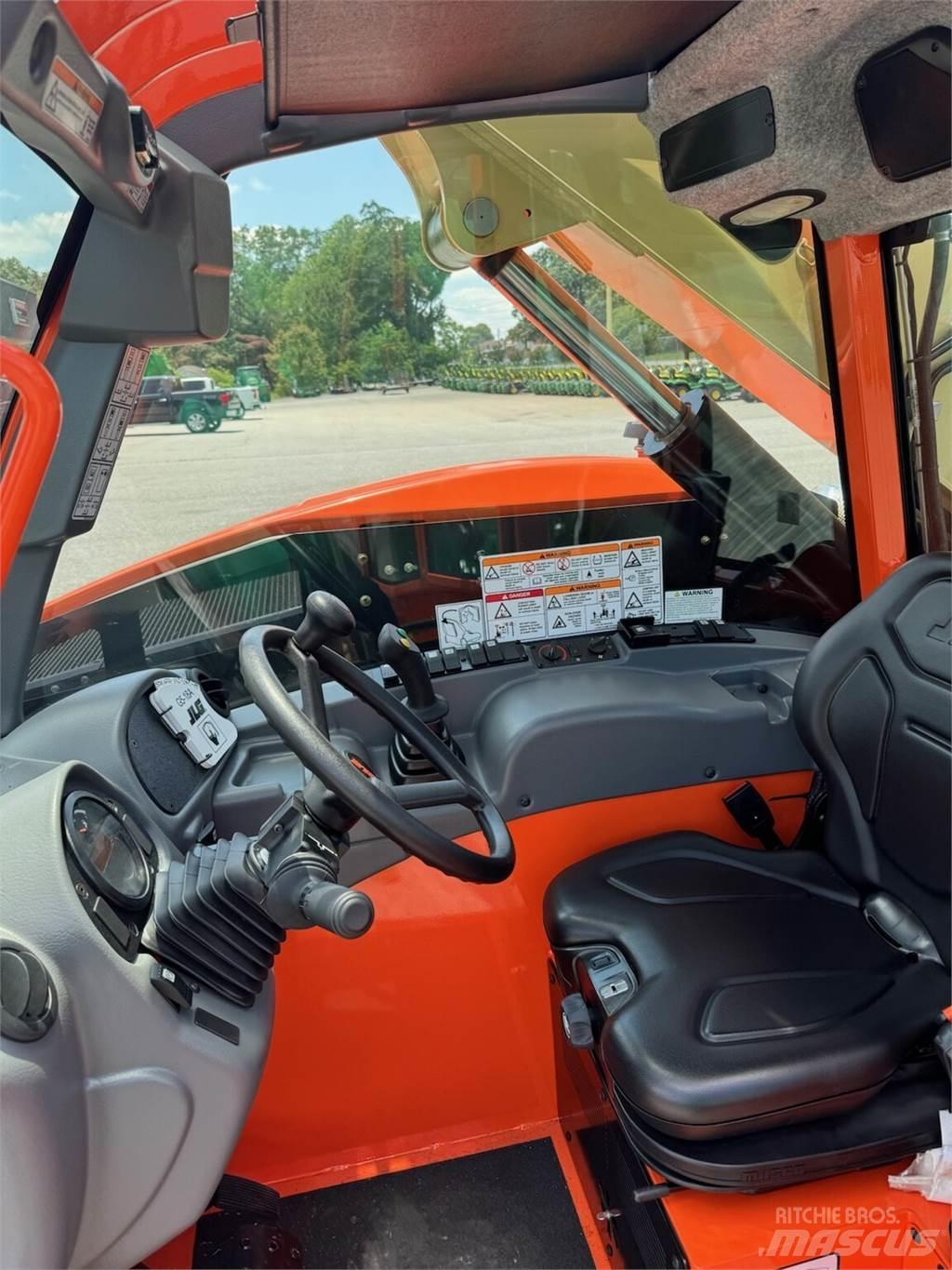 JLG G5-18A 텔러 핸들러